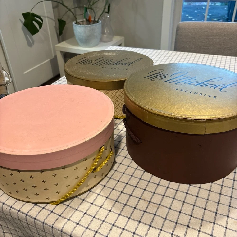 3 Vintage Hat Boxes - Picture 3 of 8
